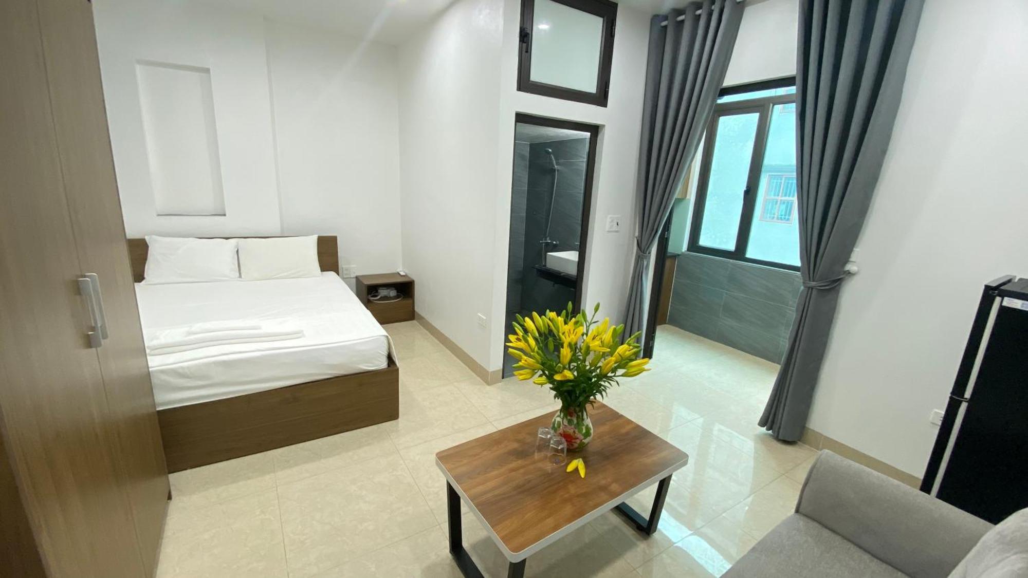 Era Apartment Tran Thai Tong Hanoi Esterno foto